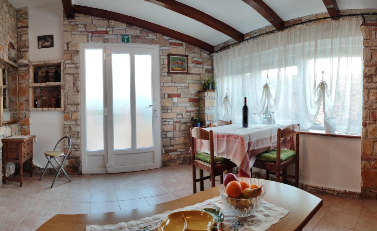 Apartment Istra Near Beach Rovinj Ngoại thất bức ảnh